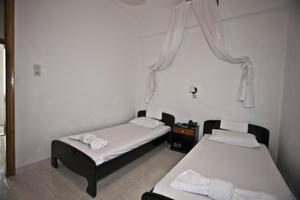 Azolimnos Bay Aparthotel Exterior photo
