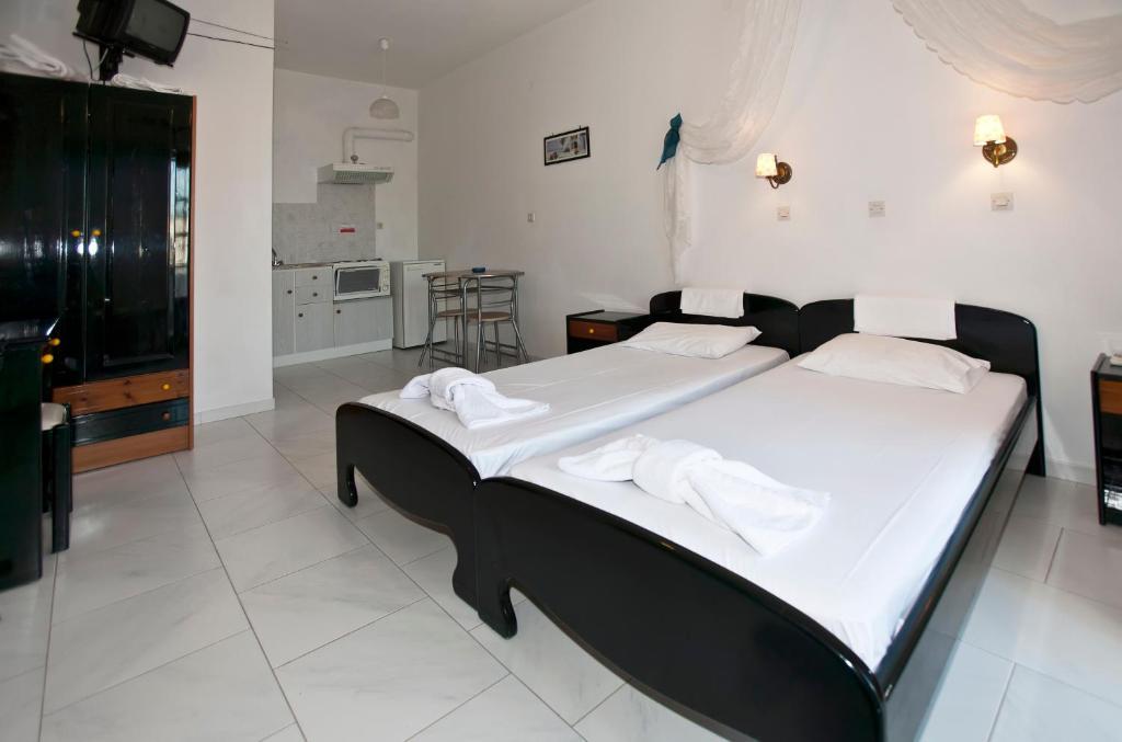 Azolimnos Bay Aparthotel Exterior photo